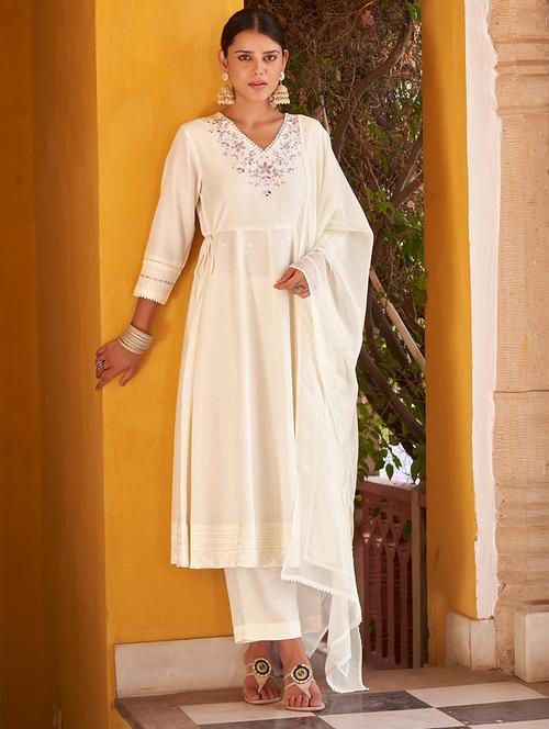women three quarter sleeve kurta pant with dupatta set - 21713681 - Very Small Image - 1