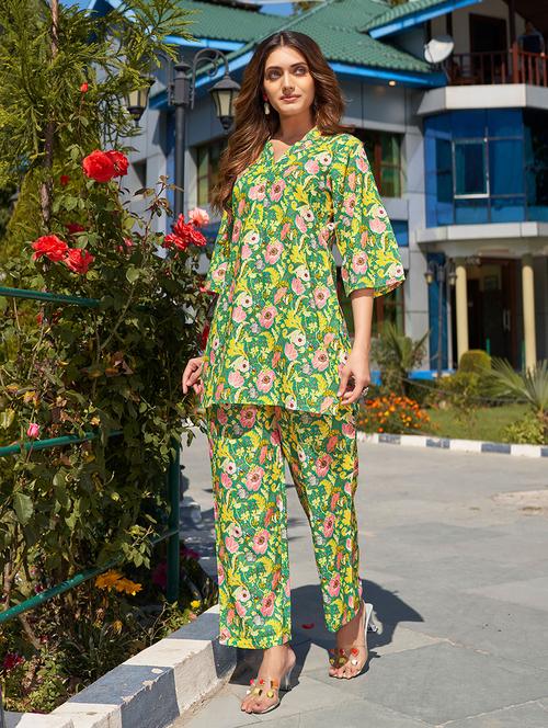 women floral print ethnic co-ord set - 21717286 - Very Small Image - 1