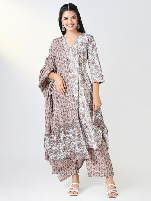 women three quarter sleeve kurta pant with dupatta set - 21721714 - Very Small Image - 1