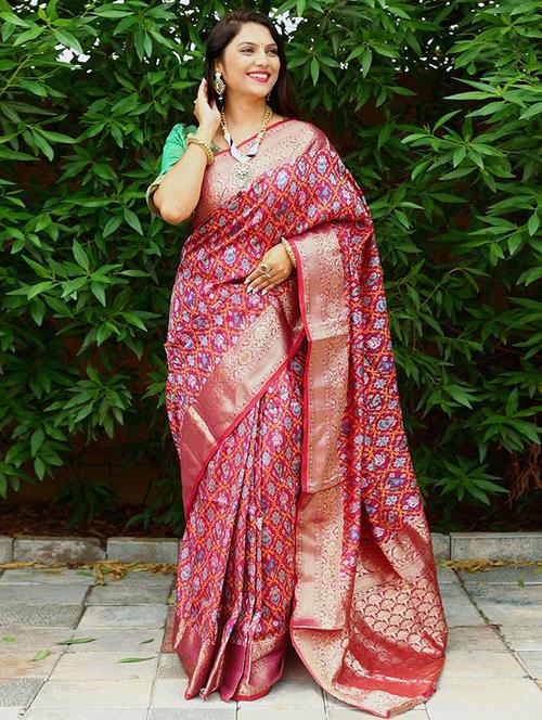 women self design patola saree with blouse - 21722802 - Very Small Image - 1