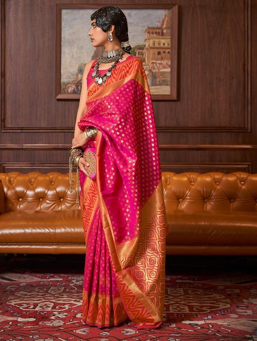 women self design banarasi saree with blouse - 21723845 - Very Small Image - 1