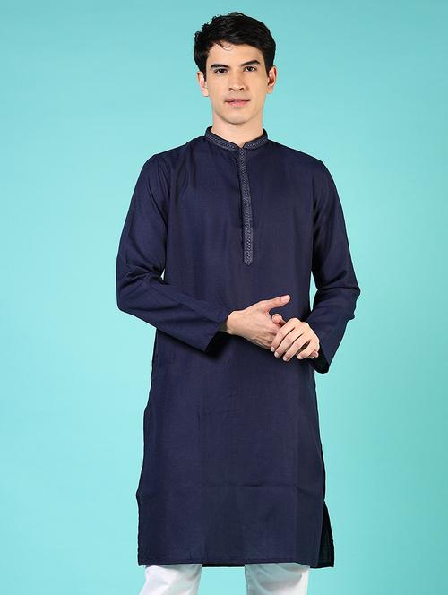 men solid mandarin neck long kurta - 21724094 - Very Small Image - 1