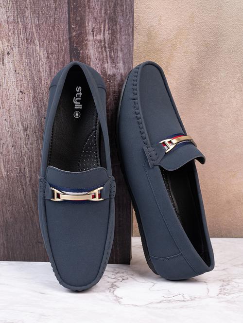men solid slip on loafer - 21725247 - Very Small Image - 1