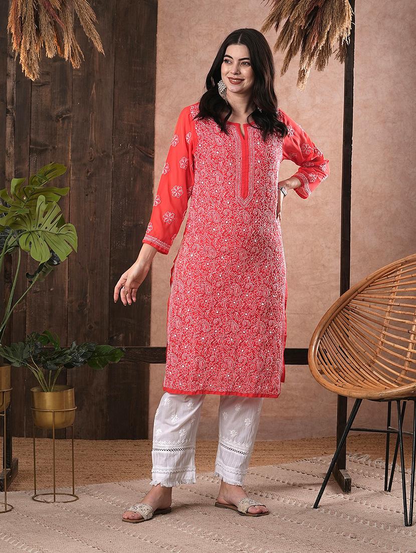 women chikankari three quarter sleeve straight kurta - 21725510 - Zoom Image - 1