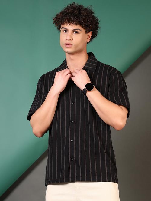 men self designed collared casual shirt - 21725682 - Very Small Image - 1