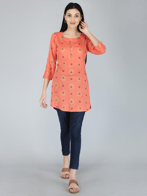 women round neck printed straight kurti  - 21731148 - Very Small Image - 1