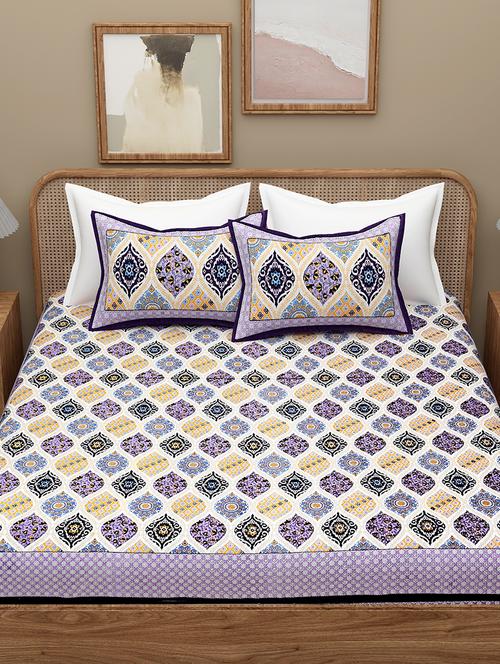 Printed Bedsheet With Coordinated Pillow Covers - 21732938 - Very Small Image - 1
