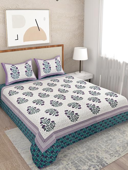 printed bedsheet with coordinated pillow covers  - 21732977 - Very Small Image - 1