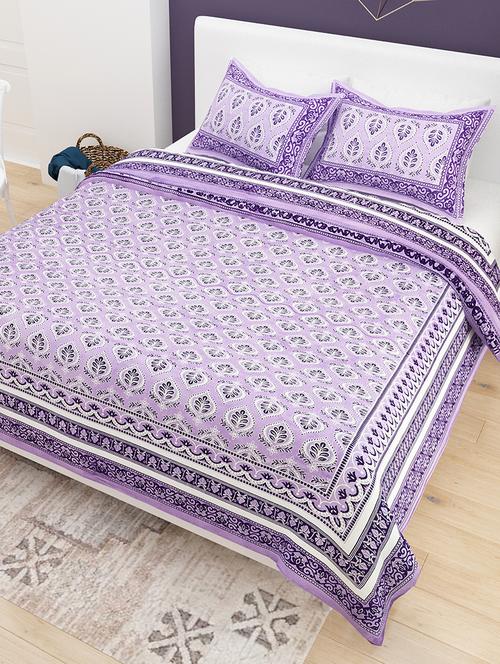printed bedsheet with coordinated pillow covers  - 21732984 - Very Small Image - 1