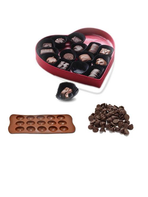 little kitchen silicone chocolate mould   - 21735045 - Very Small Image - 1