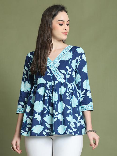 women three quarter sleeve a-line ethnic top - 21737411 - Very Small Image - 1