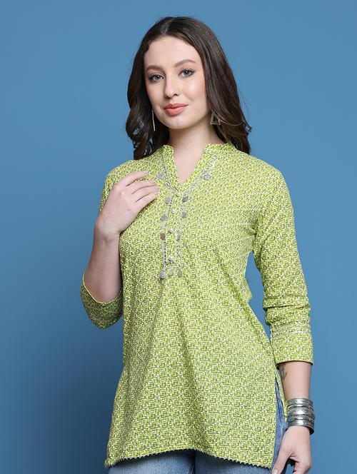 women three quarter sleeve straight kurti - 21737449 - Very Small Image - 1