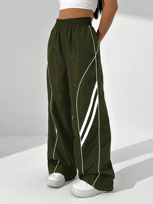 women solid mid rise track pant - 21739392 - Very Small Image - 1