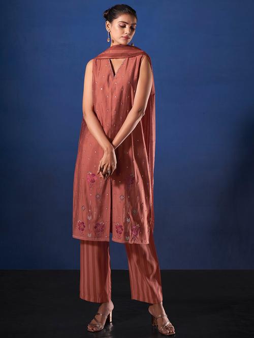 women embroidered kurta pant set with dupatta - 21742051 - Very Small Image - 1