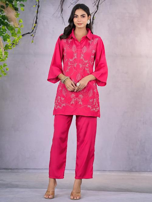 women embroideredshirt shirt collar neck kurta pant set - 21742334 - Very Small Image - 1