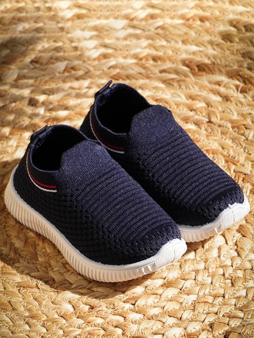 unisex kids slip on sport shoes - 21743519 - Very Small Image - 1