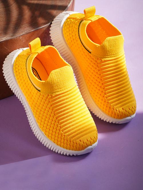 unisex kids slip on sport shoes - 21743525 - Very Small Image - 1