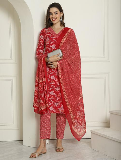 women three quarter sleeve kurta pant with dupatta set - 21743861 - Very Small Image - 1