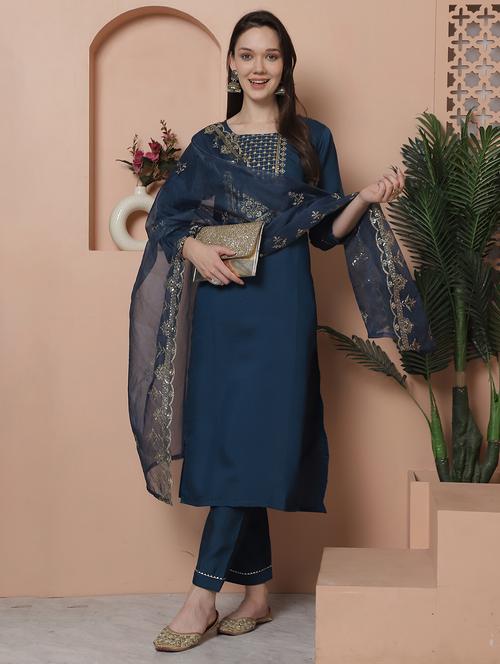women three quarter sleeve kurta pant with dupatta set - 21743879 - Very Small Image - 1