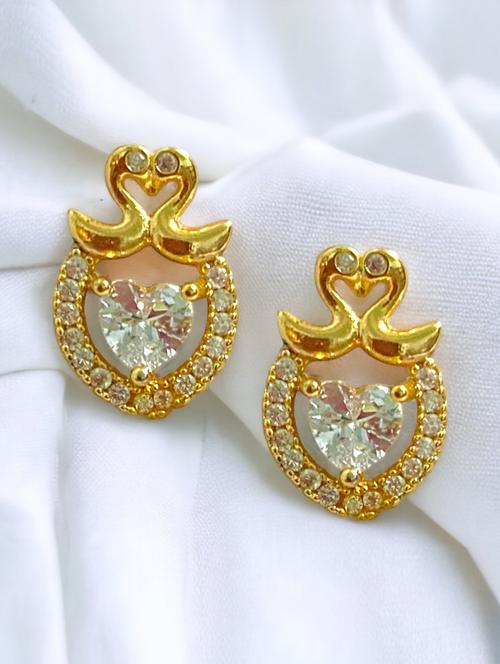 women gold plated studs earring - 21745924 - Very Small Image - 1