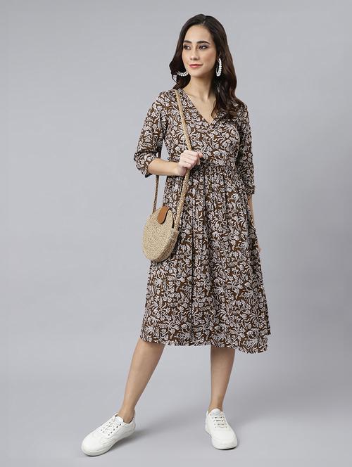 women floral print wrap dress - 21746677 - Very Small Image - 1