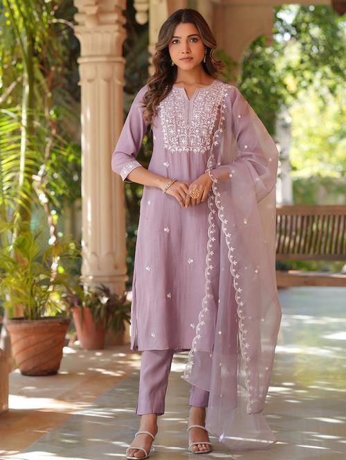 women embroidered kurta pant set with dupatta - 21746727 - Very Small Image - 1