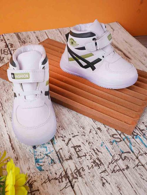 kids ankle length velcro shoes - 21746918 - Very Small Image - 1