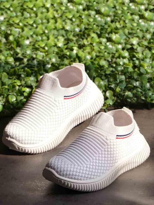 kids slip on sneaker shoes - 21746983 - Very Small Image - 1