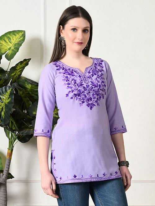 women notch neck embroidered straight kurti - 21747719 - Very Small Image - 1