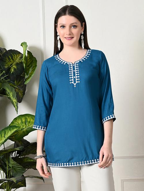 women notch neck embroidered straight kurti - 21747726 - Very Small Image - 1