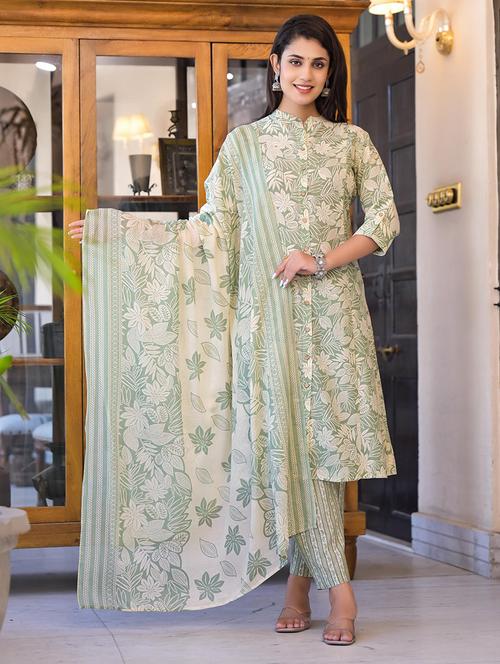 women printed kurta pant set with dupatta - 21747809 - Very Small Image - 1