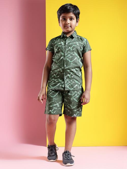 boys printed short sleeves shirt and shorts set - 21750843 - Very Small Image - 1