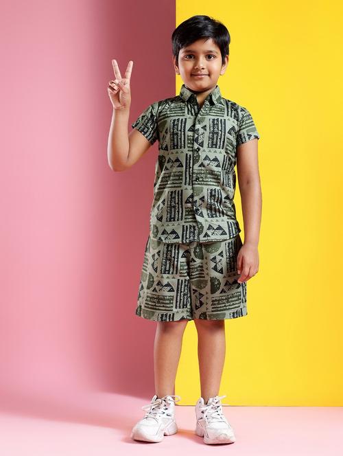 boys printed short sleeves shirt and shorts set - 21750846 - Very Small Image - 1