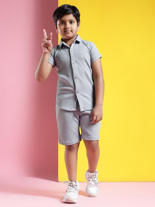 boys solid short sleeves shirt and shorts set - 21750848 - Very Small Image - 1