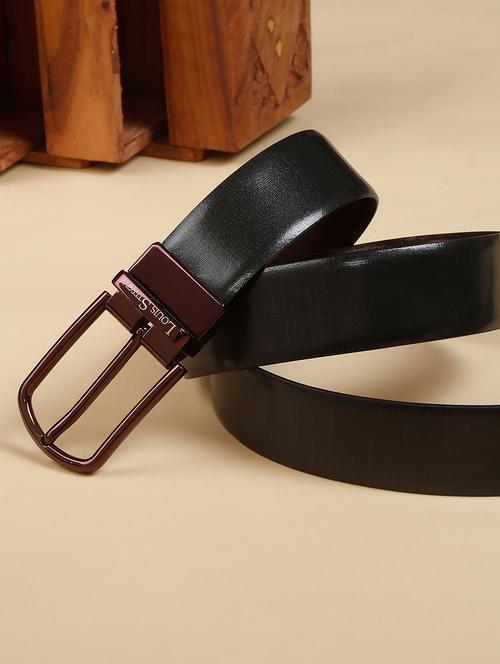men pin buckle reversible leather belt - 21762036 - Very Small Image - 1