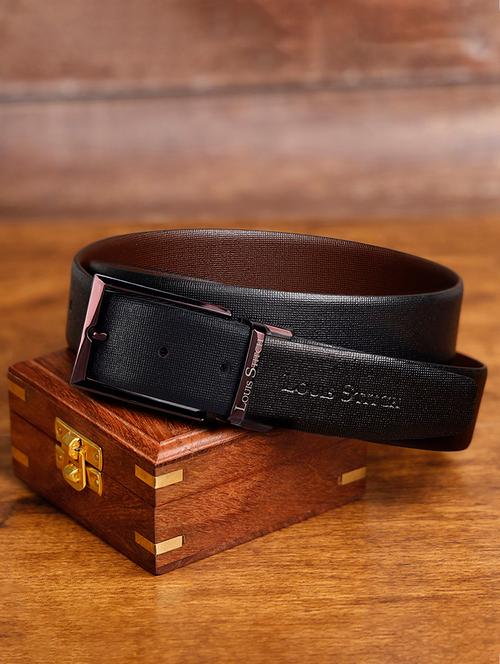 men pin buckle reversible leather belt - 21762048 - Very Small Image - 1
