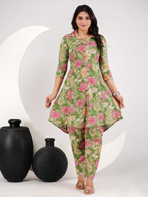 women printed three quarter sleeve kurta pant set - 21764496 - Very Small Image - 1