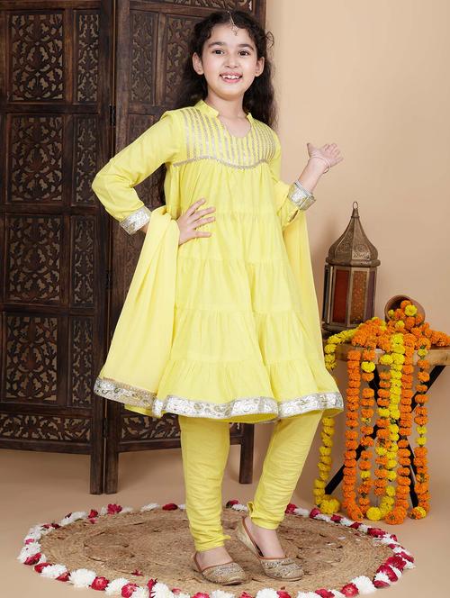 girls yellow gota work kurta churidaar set with dupatta - 21764868 - Very Small Image - 1