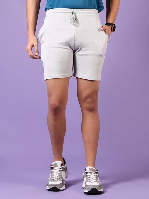 men solid mid rise slim fit short - 21766196 - Very Small Image - 1