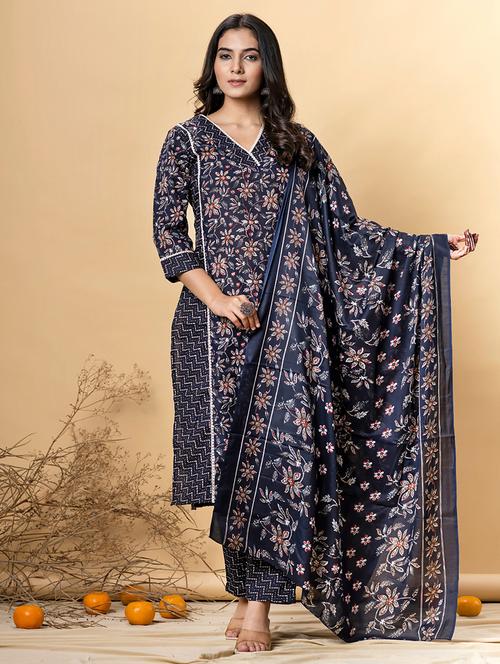 women three quarter sleeve kurta pant with dupatta set - 21766766 - Very Small Image - 1