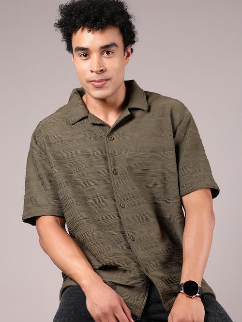 men textured cuban collared loose fit casual shirt - 21767051 - Very Small Image - 1