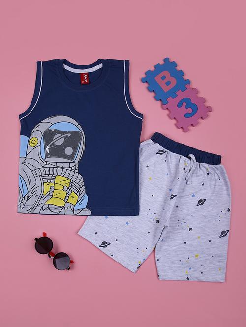 boys printed t-shirt & shorts casual wear set - 21784615 - Very Small Image - 1