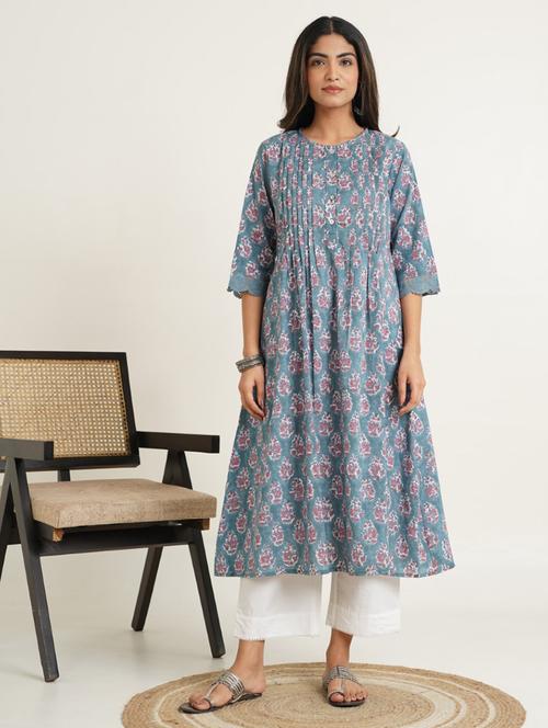 women three quarter sleeve kurta pant set - 21784780 - Very Small Image - 1