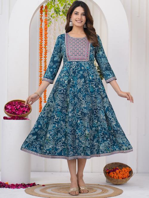 women embroidered three quarter sleeve ethnic dress - 21785053 - Very Small Image - 1