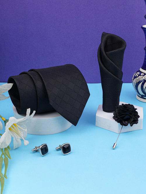 Men Textured Neck Tie With Pocket Square - 21786661 - Very Small Image - 1