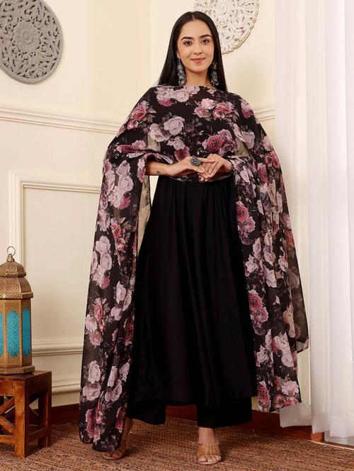 women three quarter sleeve kurta pant with dupatta set - 21786999 - Very Small Image - 1