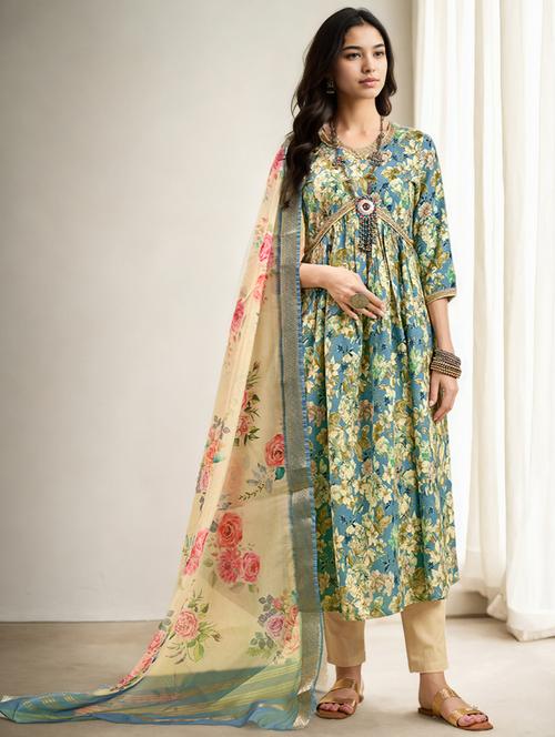 women three quarter sleeve kurta pant with dupatta set - 21790132 - Very Small Image - 1
