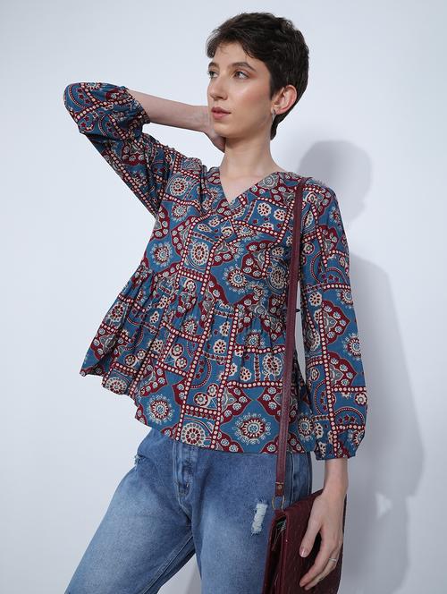 women printed overlap neck peplum top - 21795044 - Very Small Image - 1