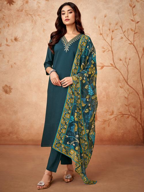 women three quarter sleeve kurta pant with dupatta set - 21796514 - Very Small Image - 1