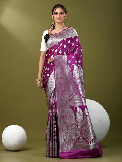 women self design banarasi saree with blouse - 21839755 - Very Small Image - 1